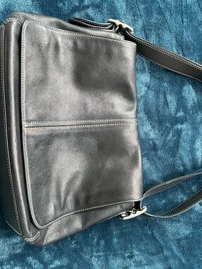 Coach Black Leather Shoulder Bag